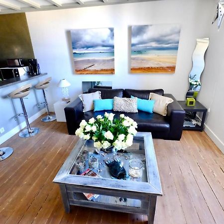 Superbe T3 Duplex Parking Prive Gratuit Sur Place Bordeaux Buitenkant foto